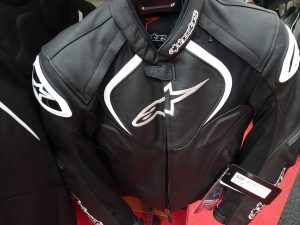 ライダースジャケット